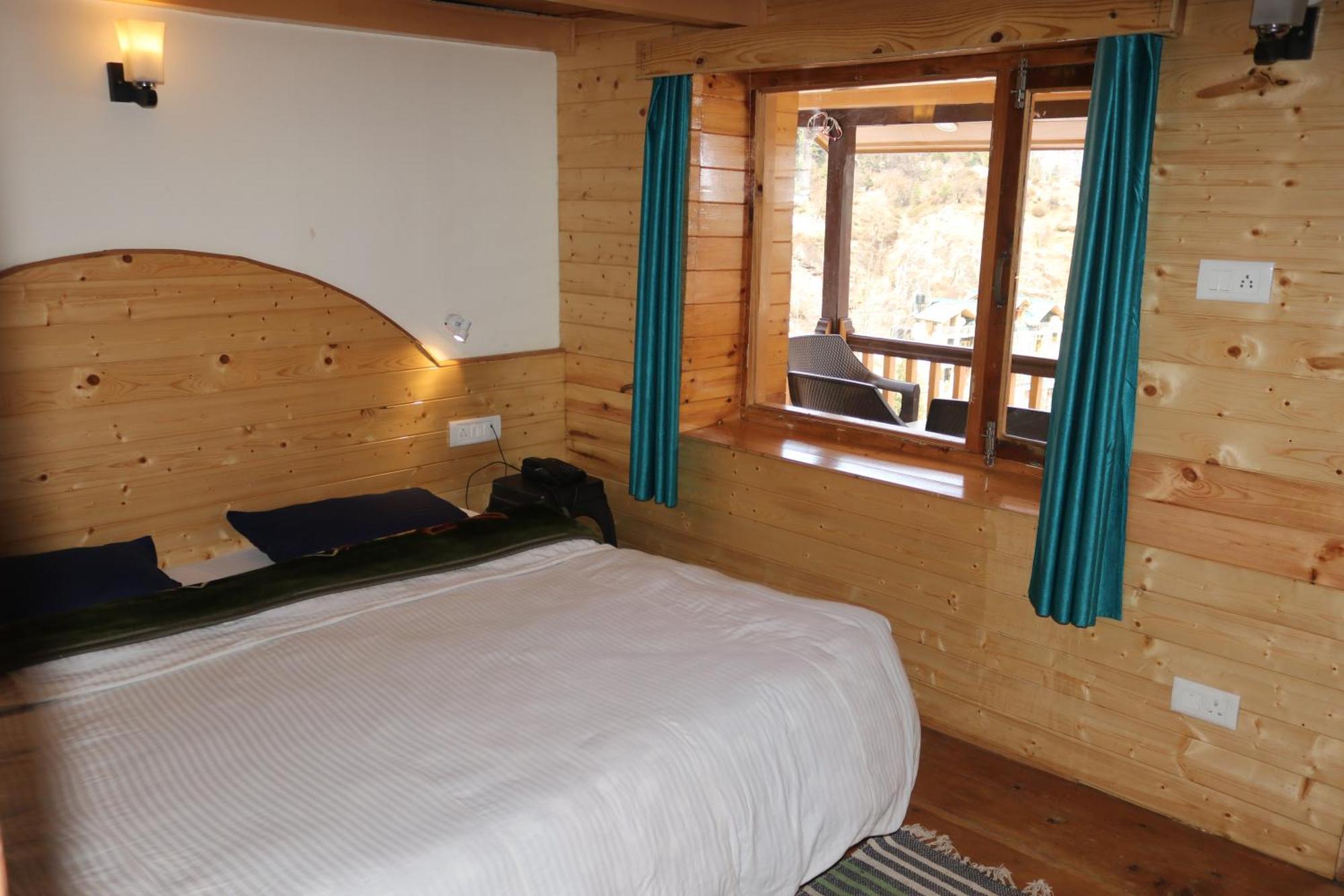 Forest Wood Cottage Manāli Eksteriør billede